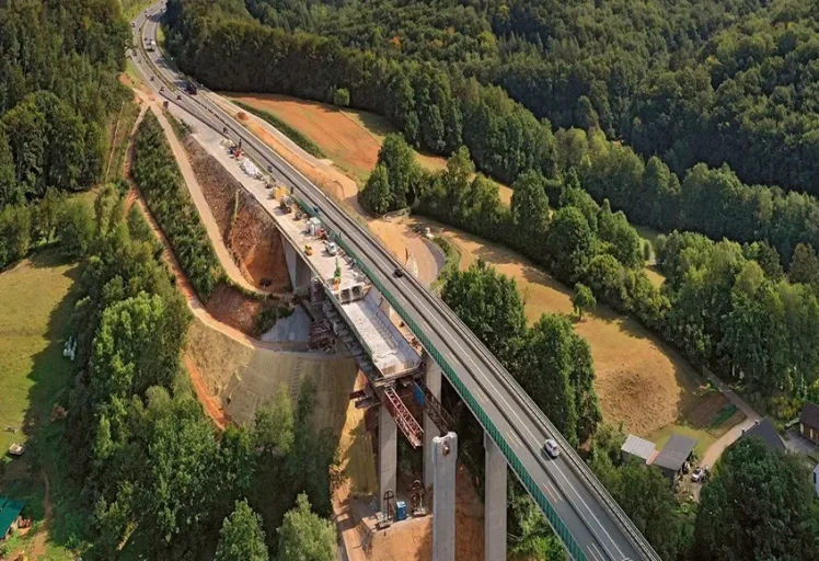 Talbrücke Unterrieden – BAB 6BW